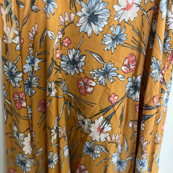 Love, Fire Floral Maxi Dress, Yellow Size Medium - Picture 9 of 9